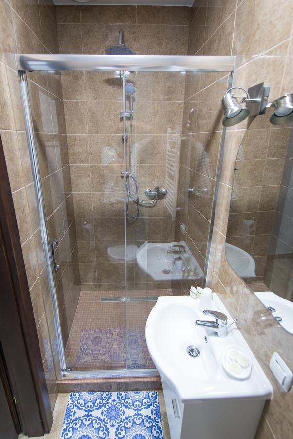 First Hotel Tczew Bagian luar foto
